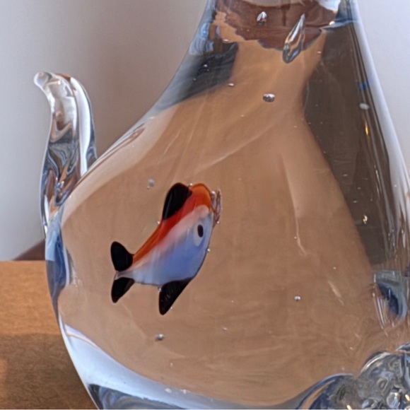 22. Hand Blown Art Glass Cat Figurine with Encased Fish | Studio Glass Decor - Picture 4 of 7